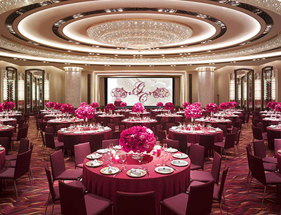 紫色浪漫奢华婚礼宴会